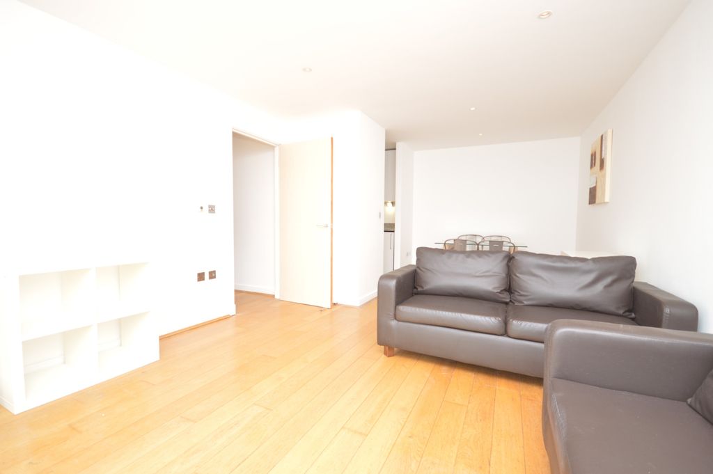 Property photo 2 of 14 Gallery