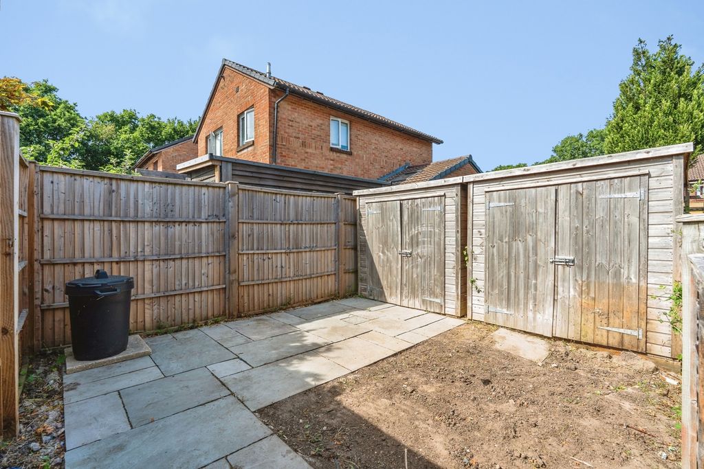 Property photo 2 of 21 Pbox-Img.Jpg
