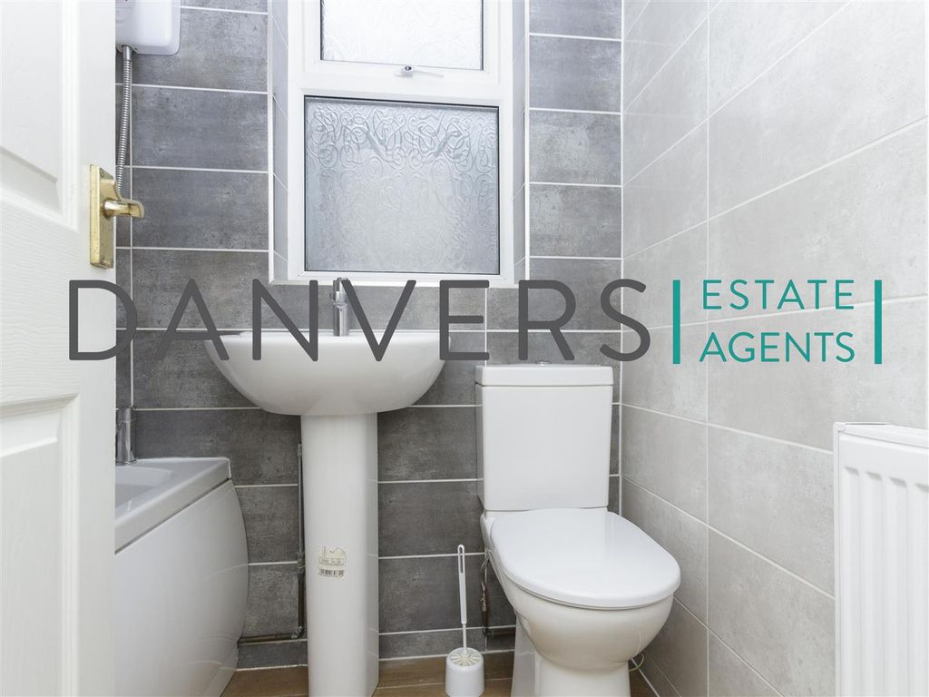 Property photo 2 of 5 27 Norman St Marketing Shots 1.Jpg