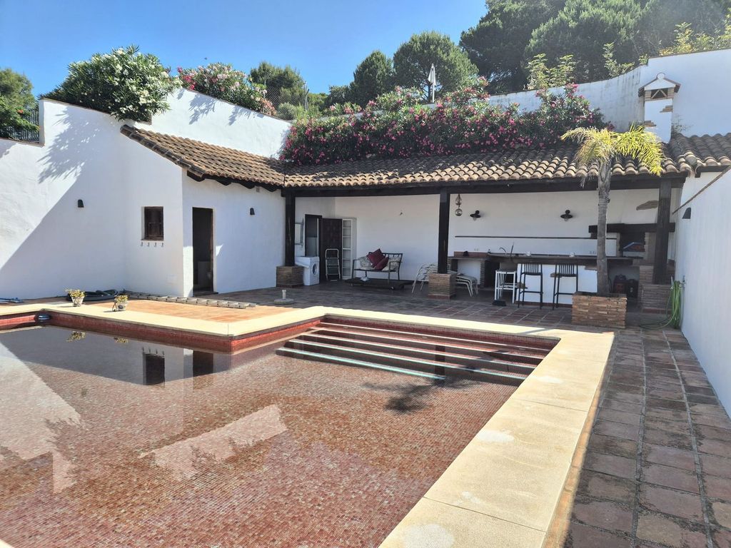Property photo 1 of 10