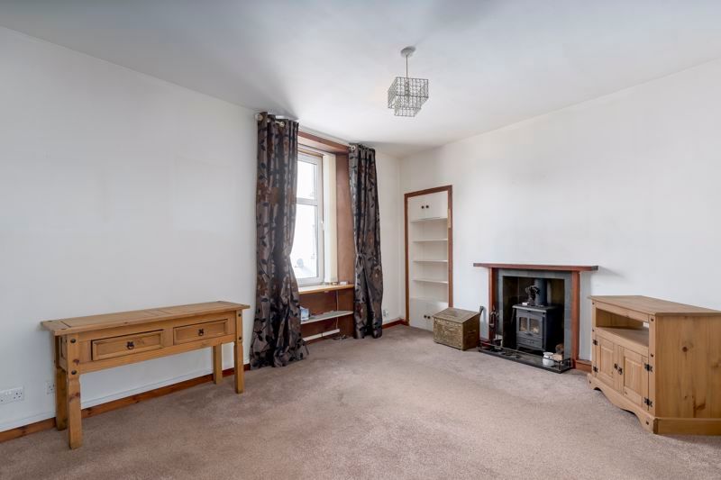 Property photo 3 of 18 Photo 3