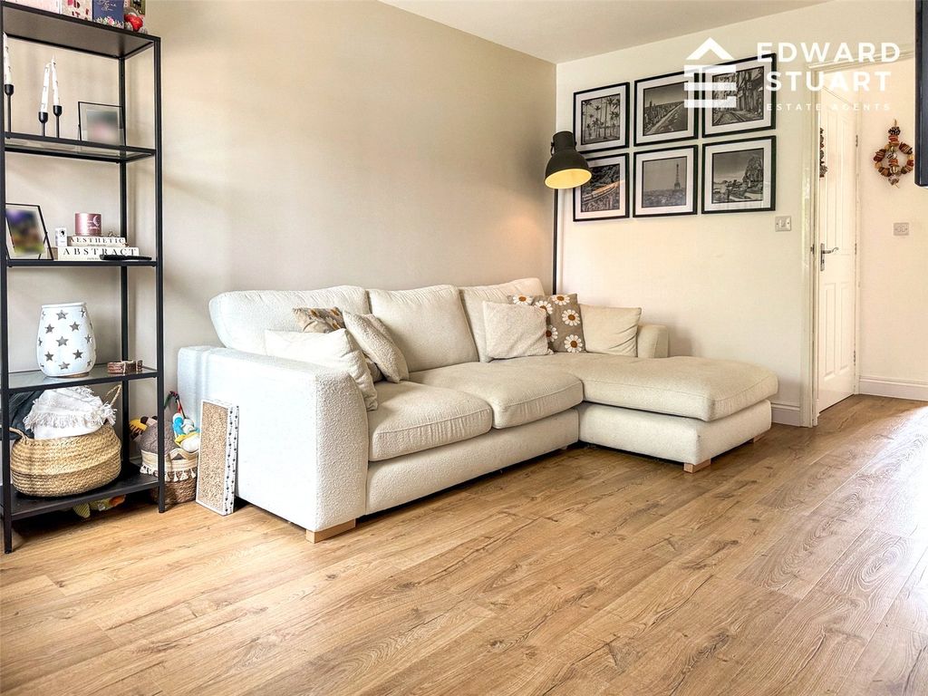 Property photo 3 of 14 Picture No. 05