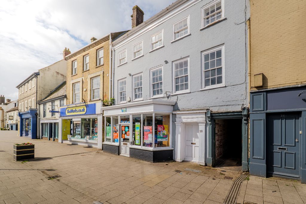 Property photo 1 of 20 5148580