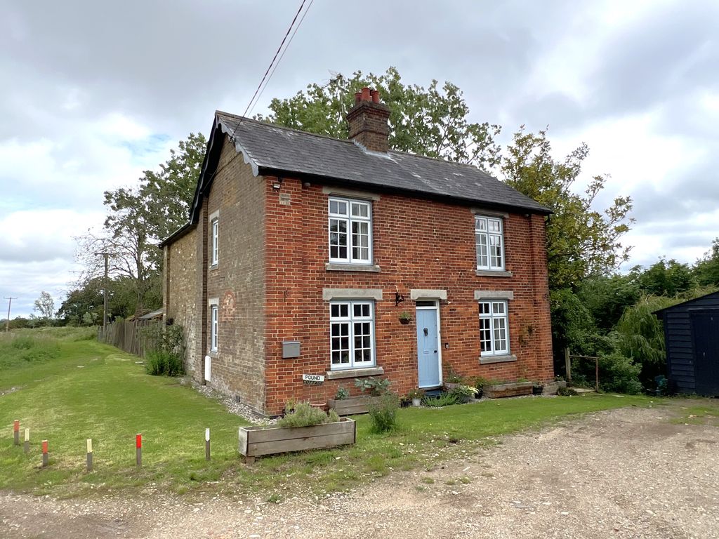 Property photo 1 of 17