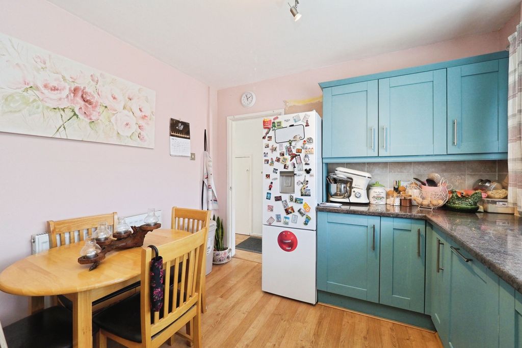 Property photo 3 of 19 Onp13171