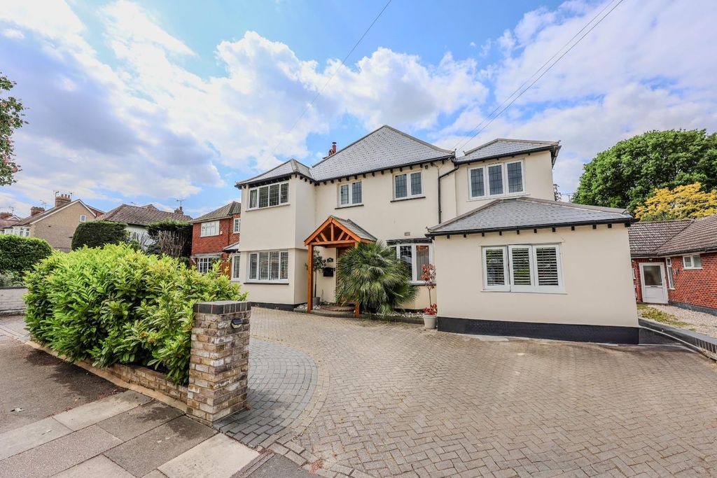 Property photo 1 of 57