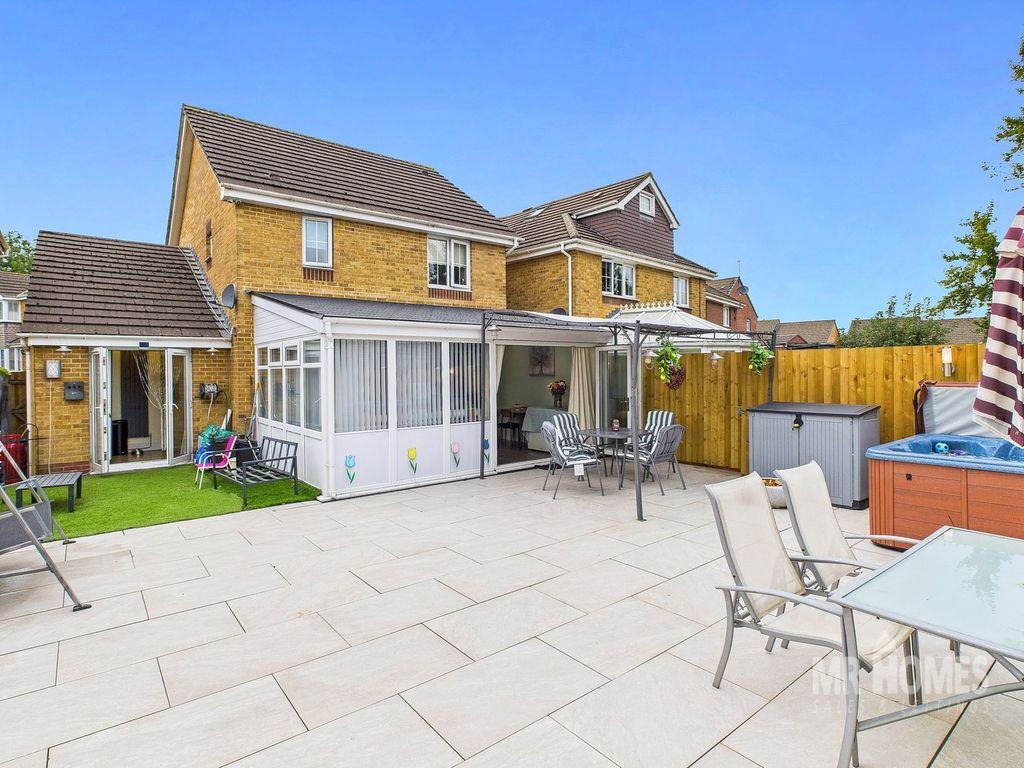 Property photo 2 of 39