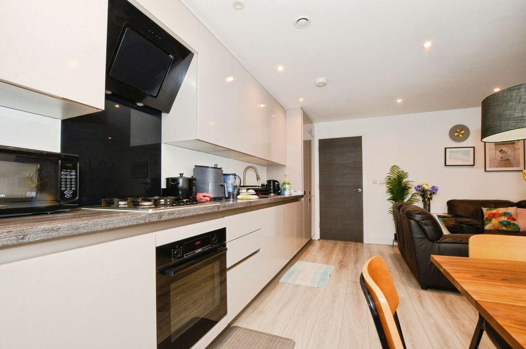 Property photo 2 of 18 Open Plan Living