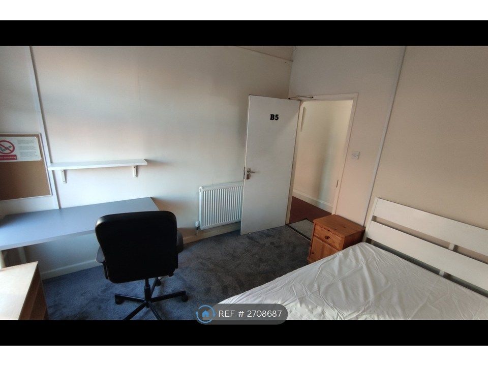 Property photo 2 of 6