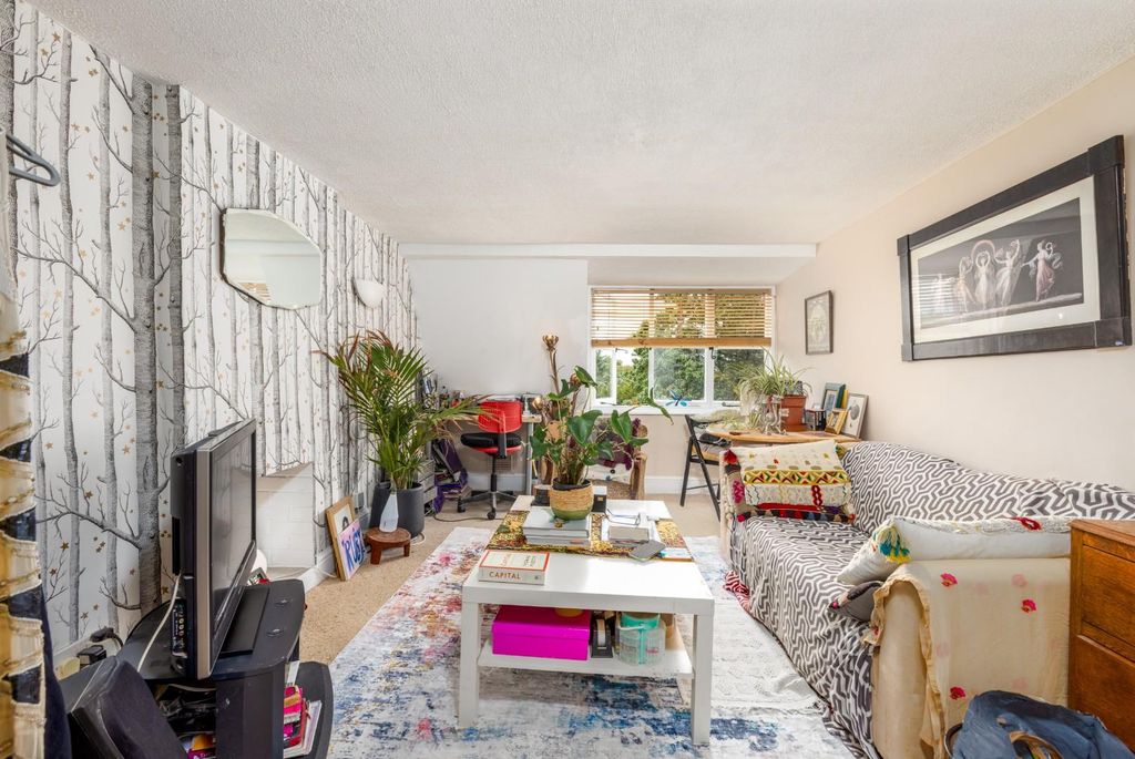 Property photo 1 of 19 Tff 22 Richmond Terrace, Bs8-1.Jpg