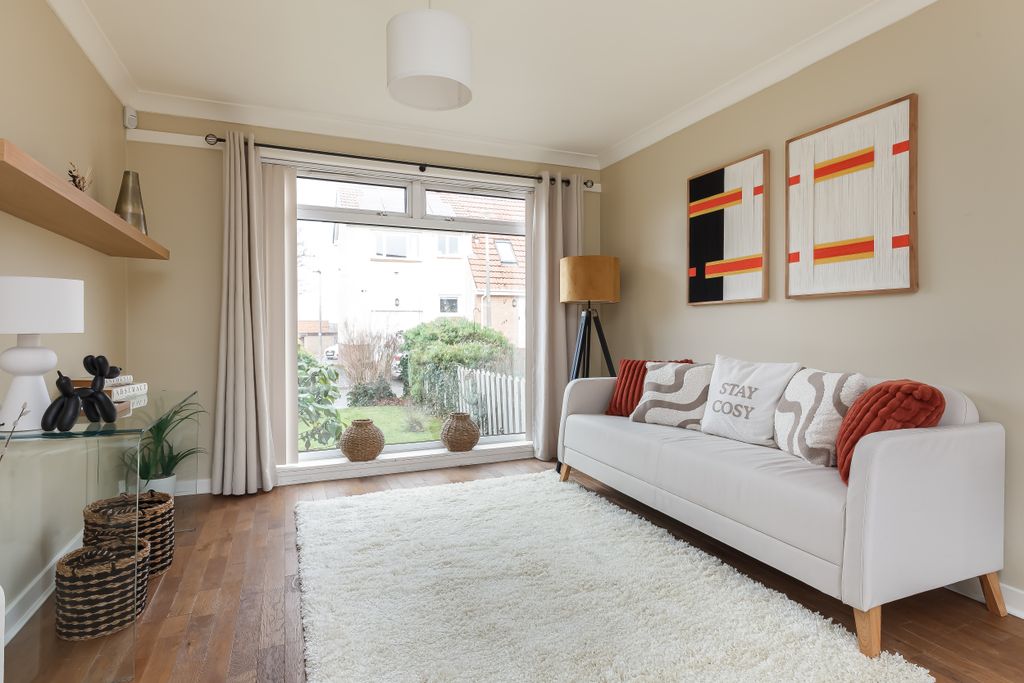 Property photo 3 of 21 Property Image 3