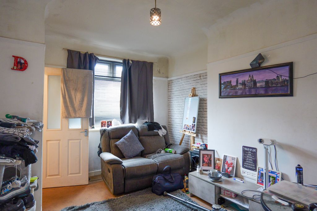 Property photo 3 of 23