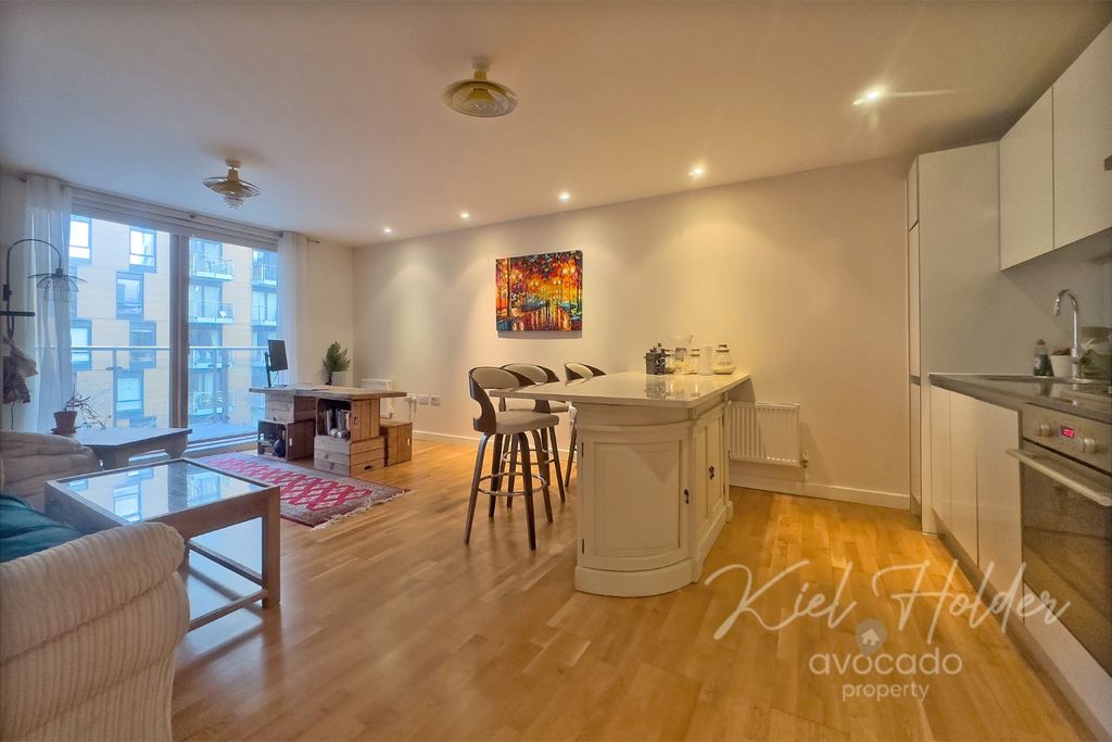 Property photo 1 of 18 4430430