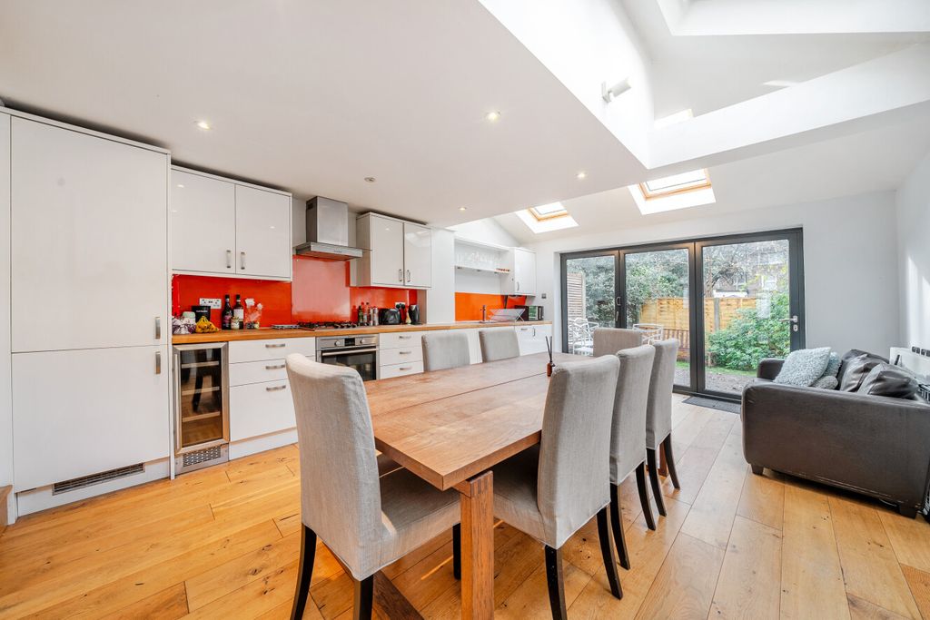 Property photo 2 of 13 1395458-20-6971Fc...