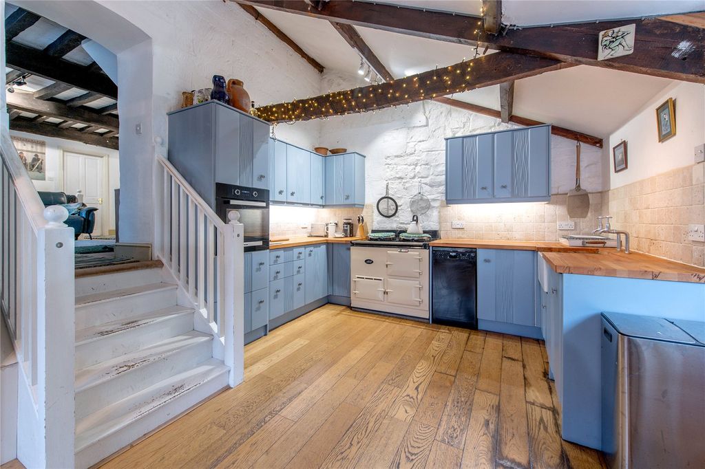 Property photo 2 of 25 Picture No. 02