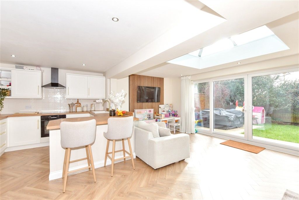 Property photo 1 of 9 Kitchen/Dining/Family Room