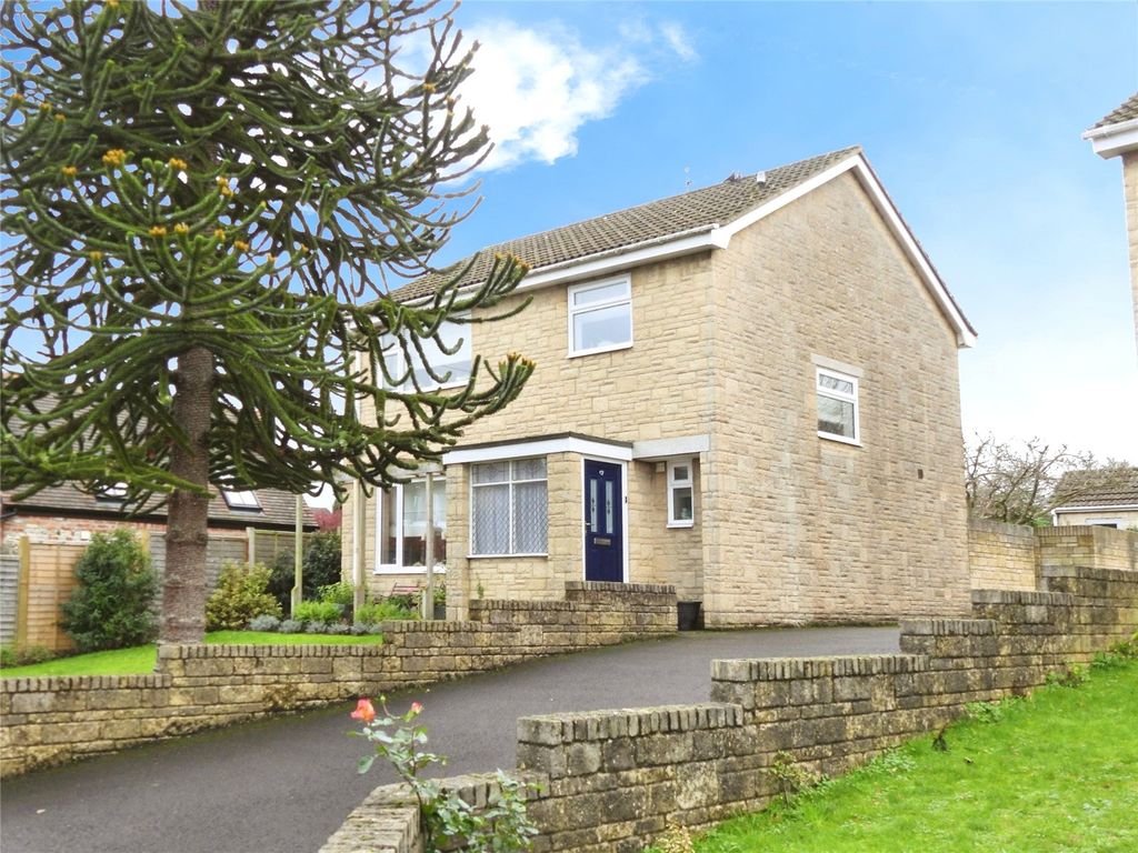 Property photo 1 of 39 Picture No. 53