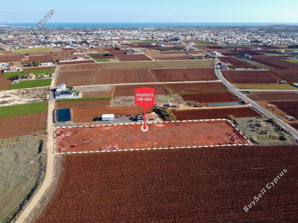 Property photo 1 of 9