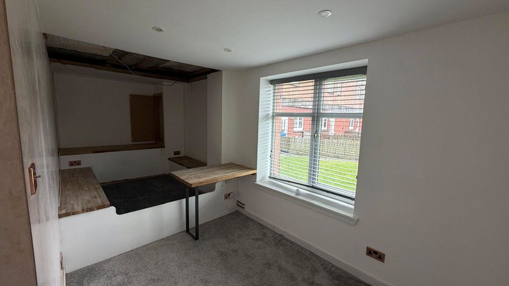 Property photo 3 of 17 Picture No. 03