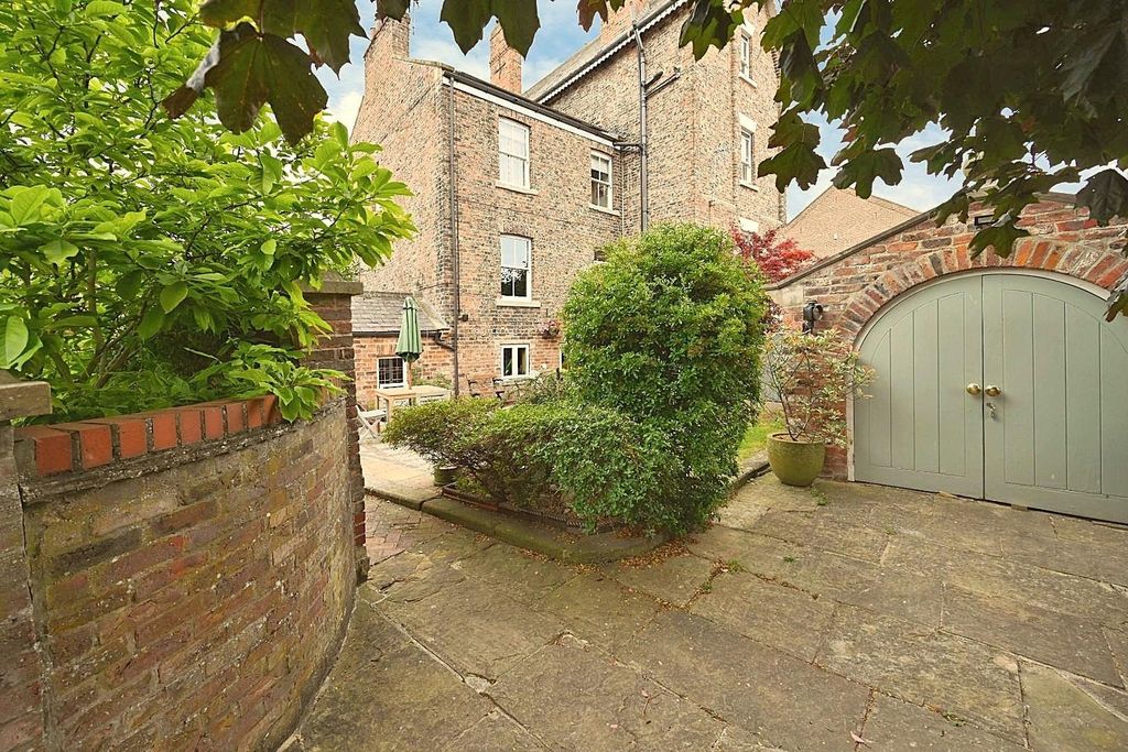 Property photo 1 of 24 Mrsxgjmtokyjudgc7Wqwcq.Jpg