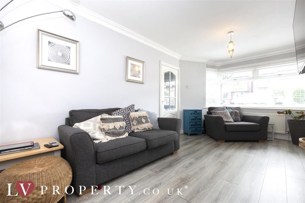 Property photo 2 of 12 N1.Jpg