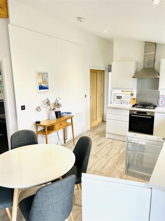 Property photo 3 of 51 Kitchen/Dining Room