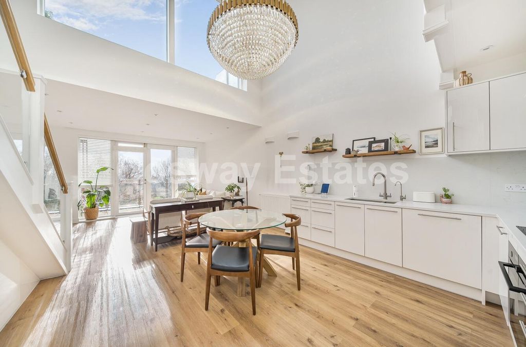 Property photo 1 of 20 Ba7667d6-d48E-4386-9331-8361c26Cb03c.Jpg