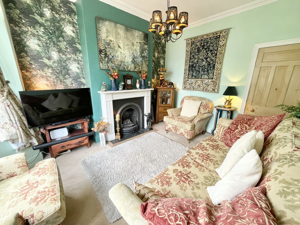 Property photo 3 of 30