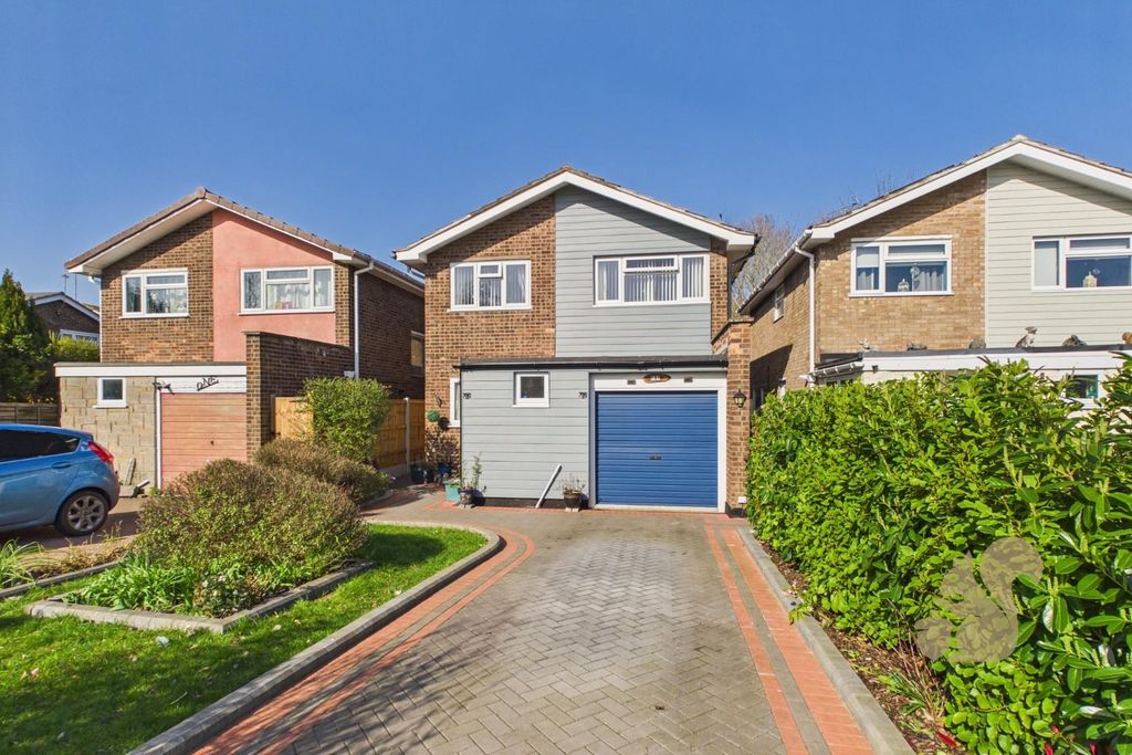 Property photo 1 of 24 Cam01659G0-Pr0756-Still013.Jpg