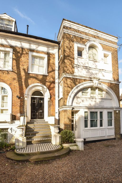 Property photo 1 of 6 242472 (7)