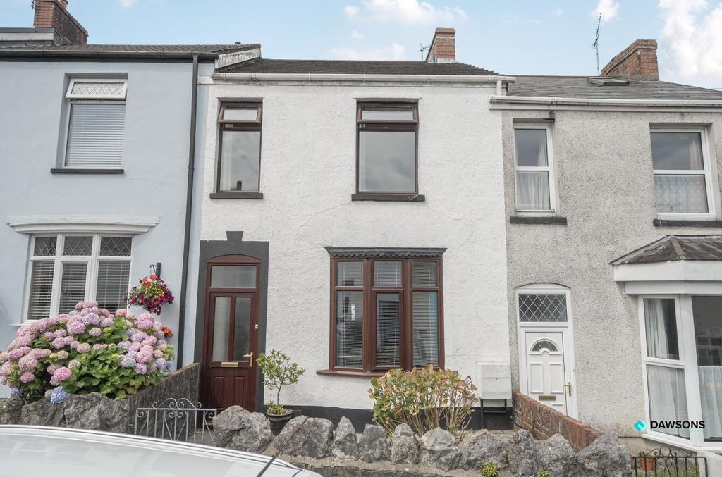 Property photo 1 of 26 Dfa89601-1796-4Bdd-8E20-78E6Fc52c0Bc.Jpg