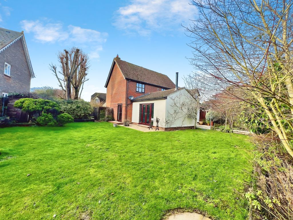 Property photo 2 of 21