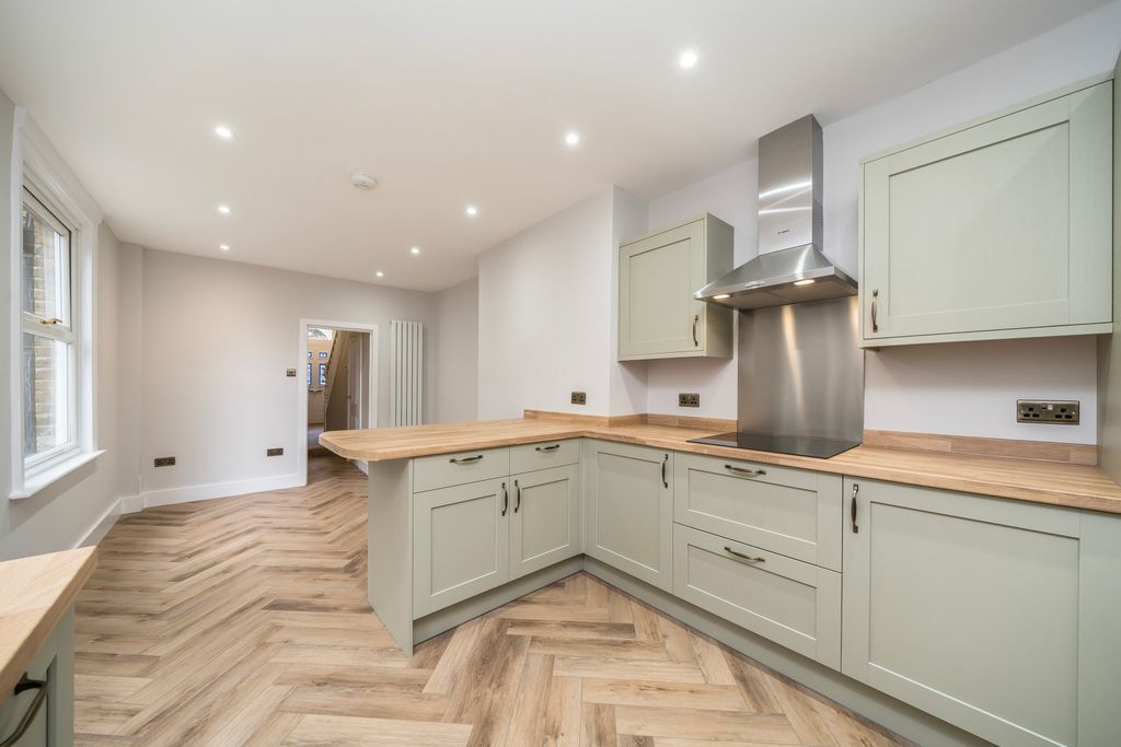 Property photo 3 of 10 Picture No. 03