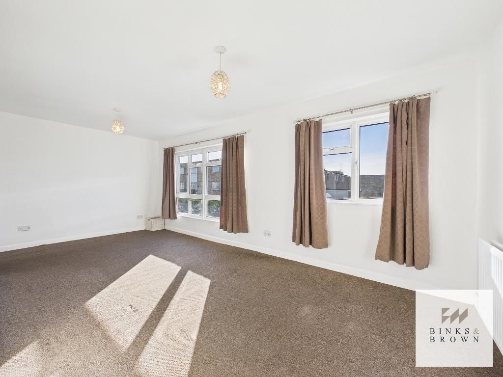 Property photo 2 of 10 Photo 2