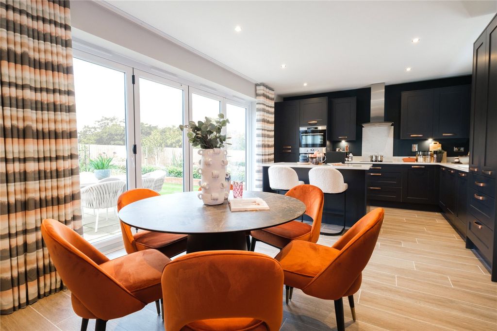 Property photo 3 of 10 Picture No. 03