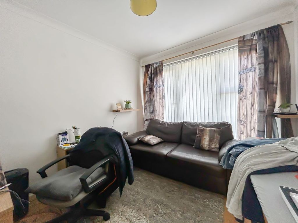 Property photo 3 of 10 Image 3