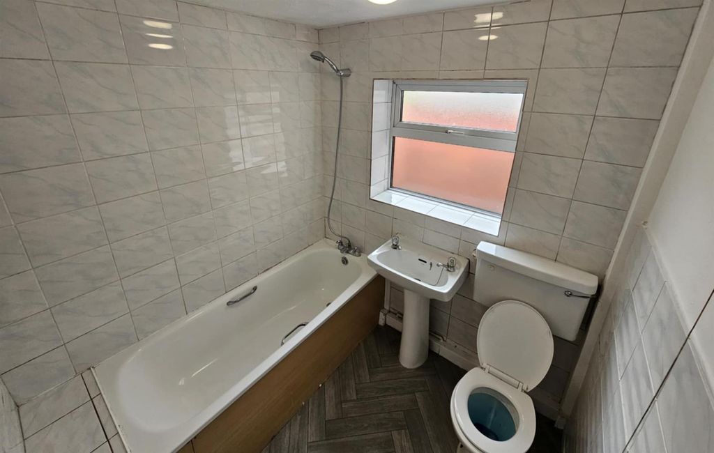 Property photo 3 of 7 Downstairs Bathroom