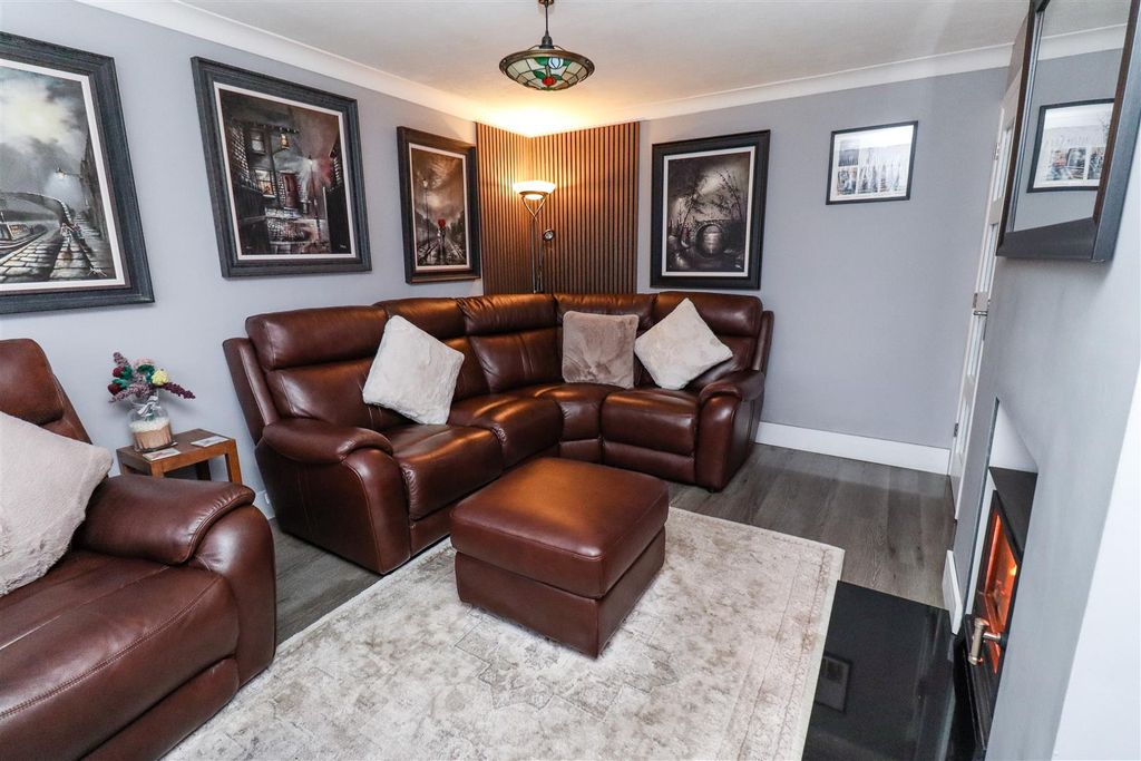 Property photo 3 of 24 Img_9801.Jpg