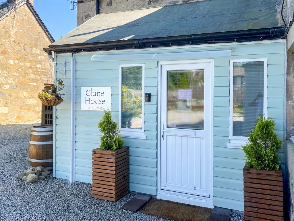 Property photo 2 of 18 Photo 1