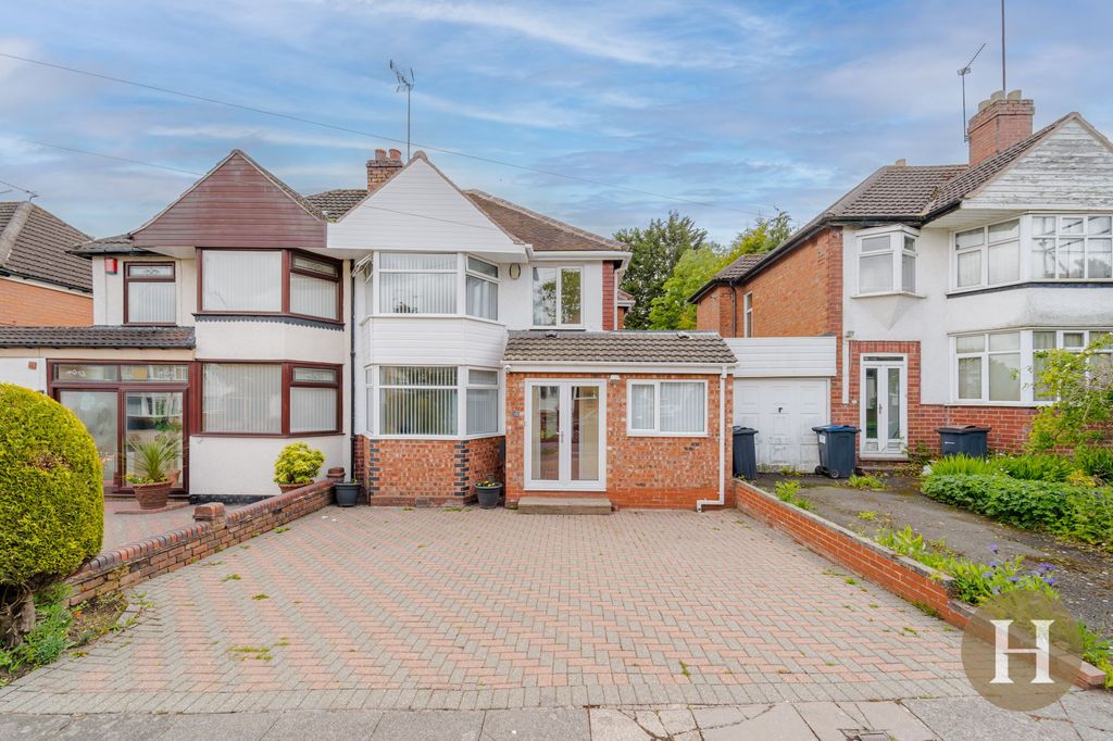 Property photo 1 of 35