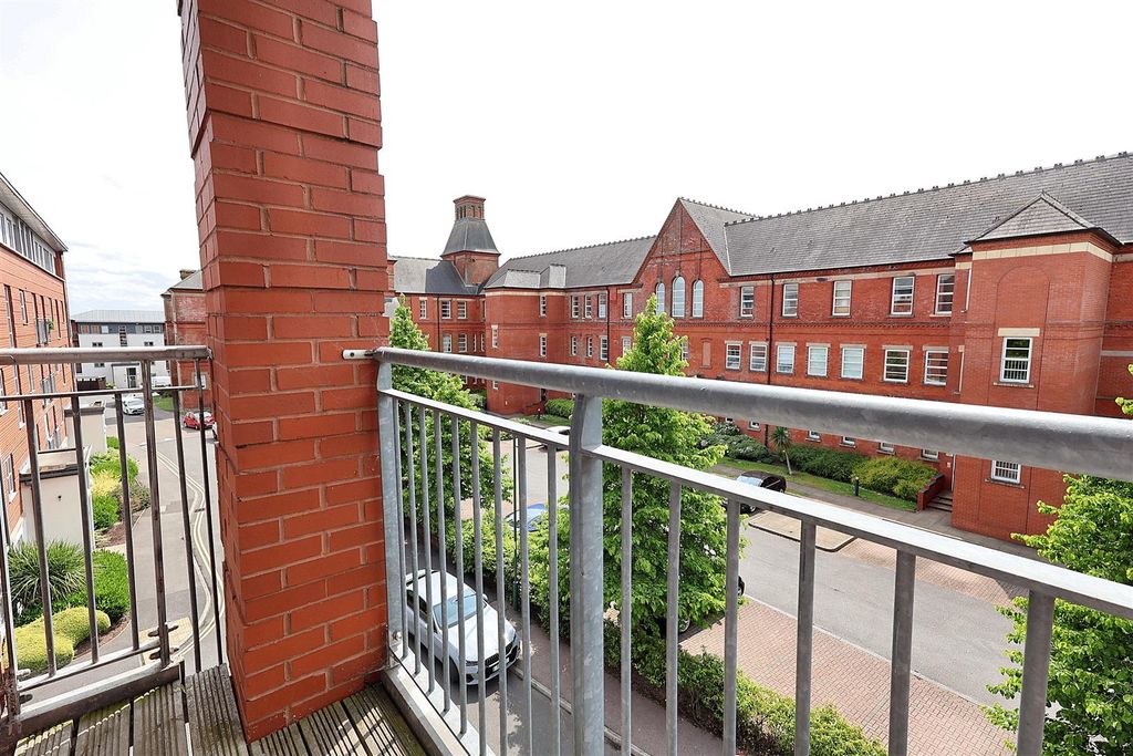 Property photo 3 of 14 Img_0724.Jpg