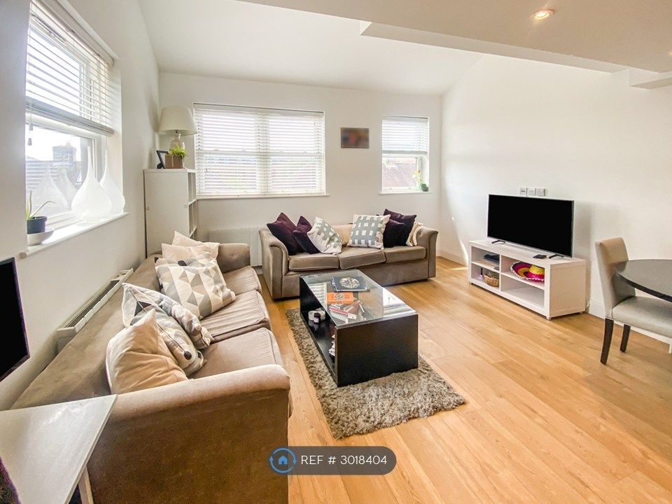 Property photo 3 of 11 Living Area