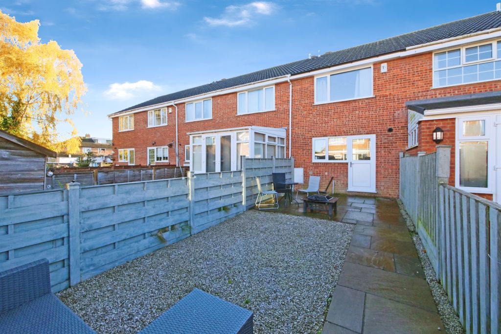 Property photo 3 of 17