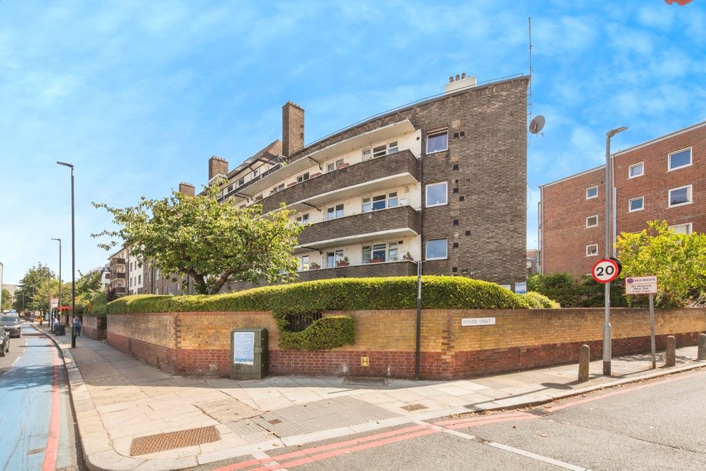 Property photo 1 of 17 Photo