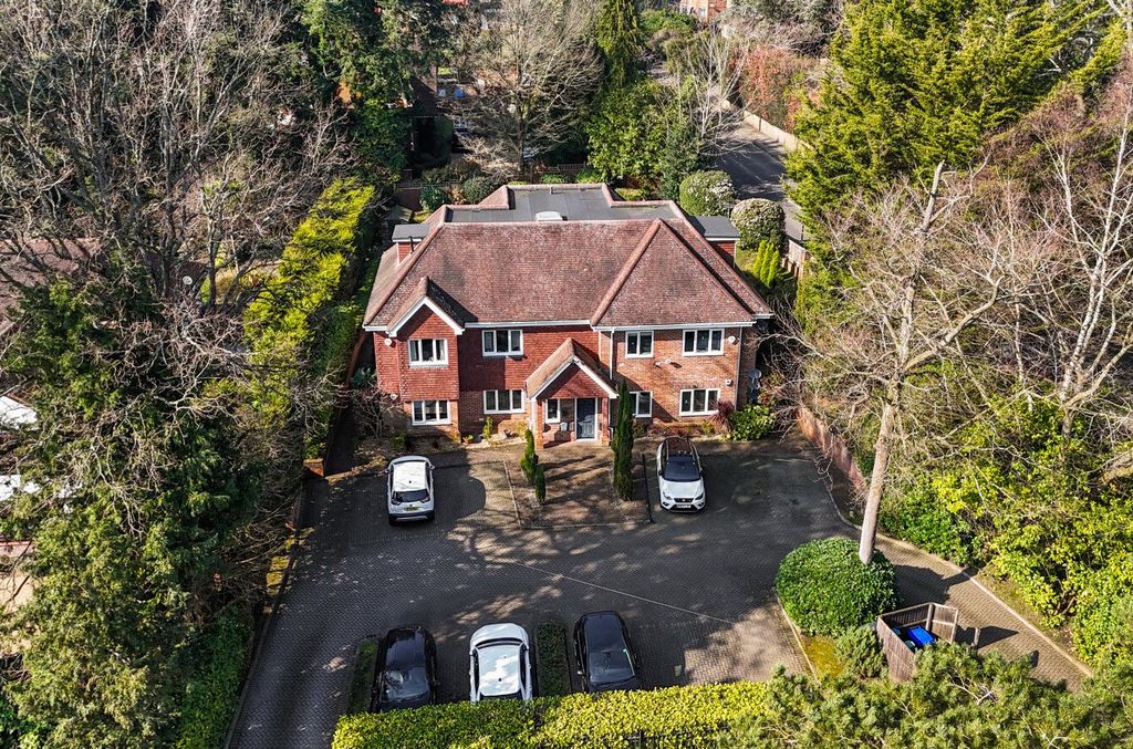 Property photo 1 of 13 1422964-5-69A8695...