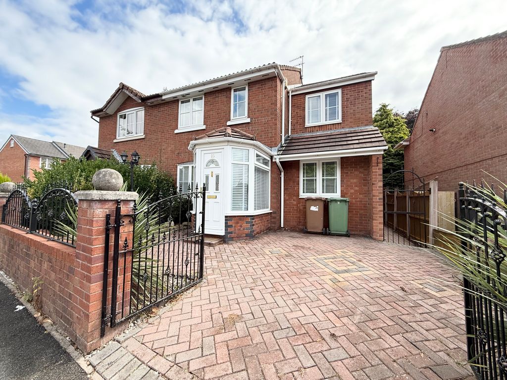 Property photo 1 of 20