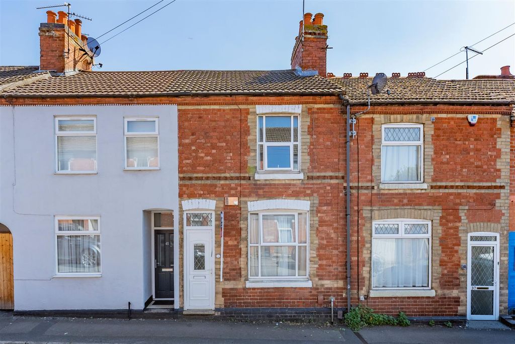 Property photo 1 of 20 Nelsonst_01.Jpg