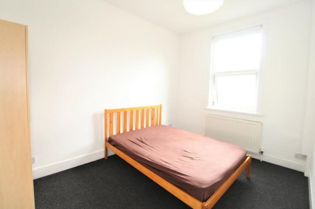 Property photo 2 of 8 Walworth2.Png