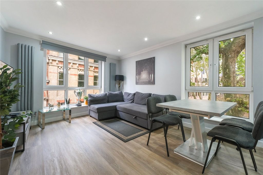 Property photo 1 of 12 Picture No. 18