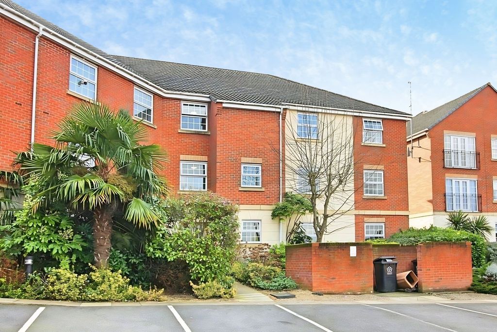 Property photo 1 of 13